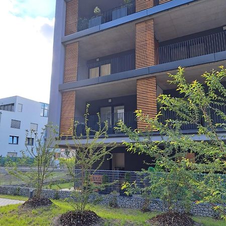 Apartman S Terasou, V Novostavbe Praha Eksteriør bilde