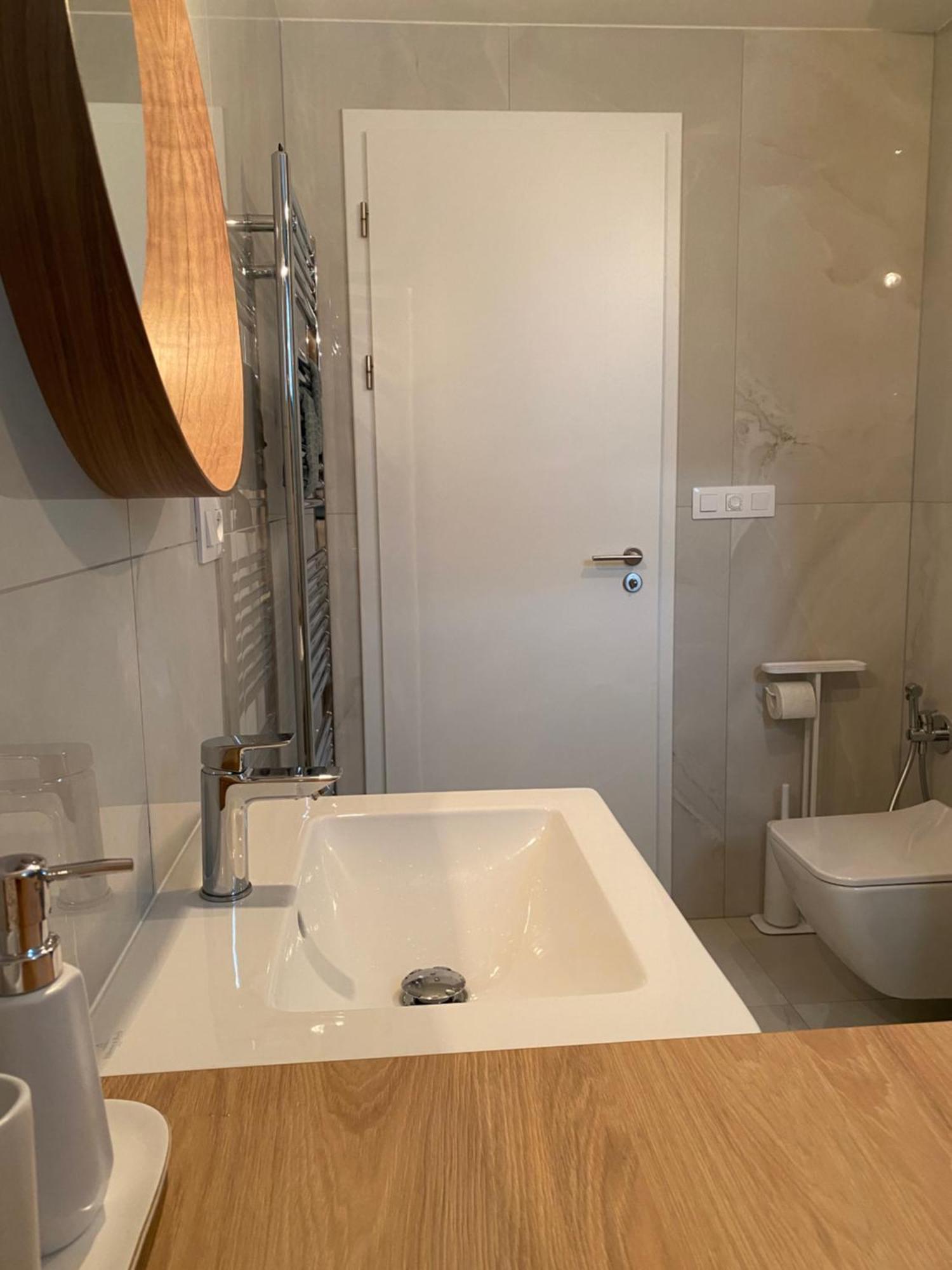 Apartman S Terasou, V Novostavbe Praha Eksteriør bilde